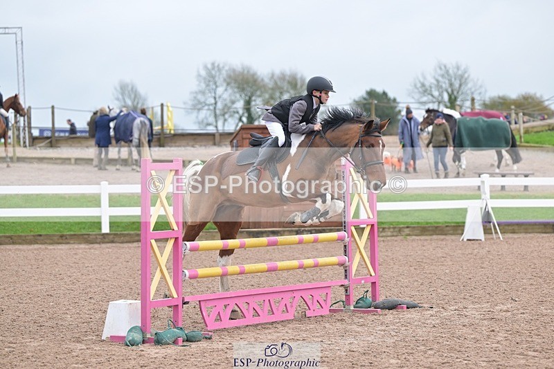 251116-112923-01226 - Cls 5 Pony Discovery and 90cm Open