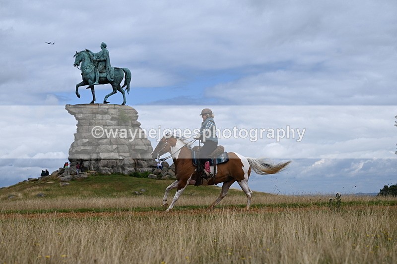 DSC_6972 - Time at Statue 12:45 to 13:15