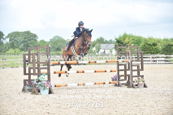 JAC_4261 - CLASS 6 Senior Foxhunter/ 1.20m Open