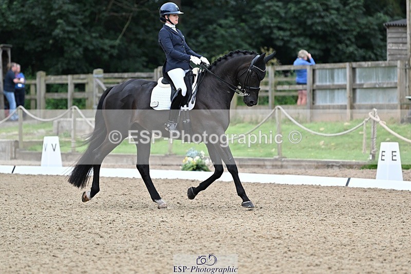 240810-101026-02596 - 114-Lucy.Amy-Morrico.M