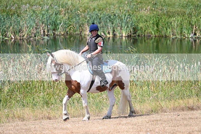 WJ7_8572 - Time 12:51 to 12:55