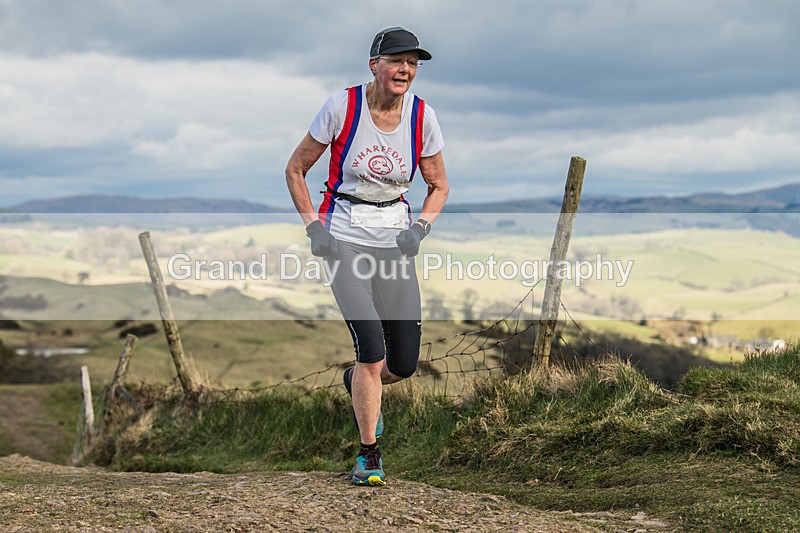 Helm Hill -584 - Kendal Winter League Helm Hill Fell Races (Under 13/15/17 & Seniors) Sunday 16th March 2025