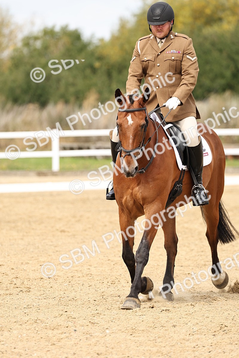 SBM_013051 - Class 3 - Novice 4 - 11.43-12.25