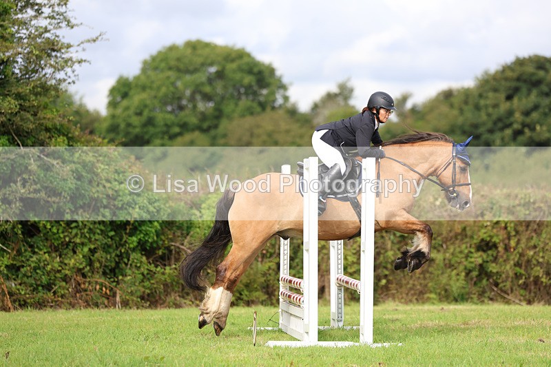 3E7A5194 - Class 1: 60cm Juniors and Seniors