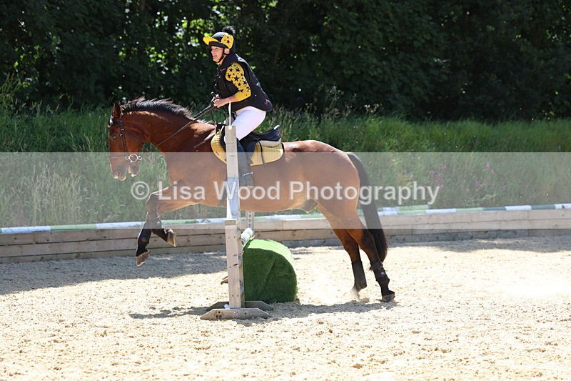 3E7A7082 - Class 2: 70cm