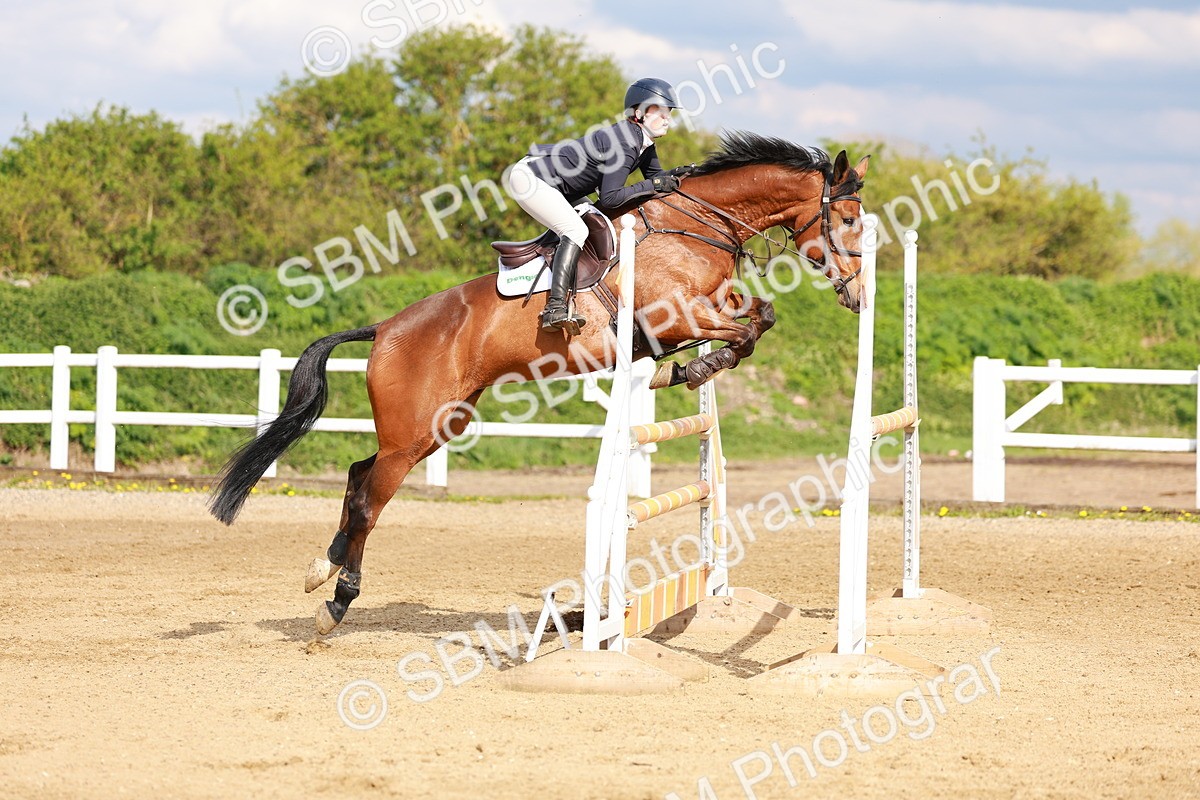 SBM_002536 - Class 5 - Senior Foxhunter - 1.20m
