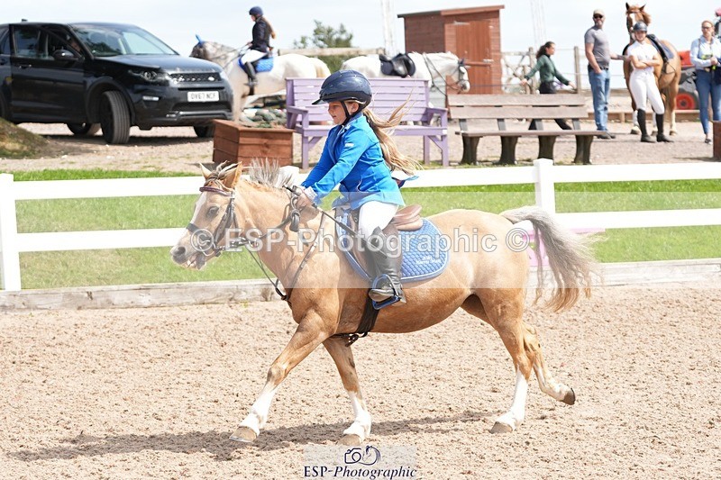 250805-145111-00014 - Clear Round and 60cm