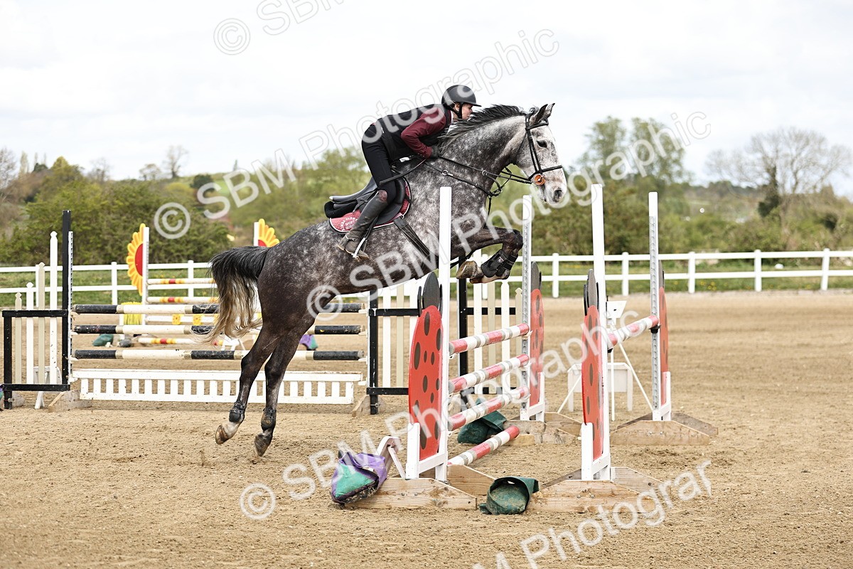 SBM_001058 - Class 4 - Senior Newcomers - 1.10m