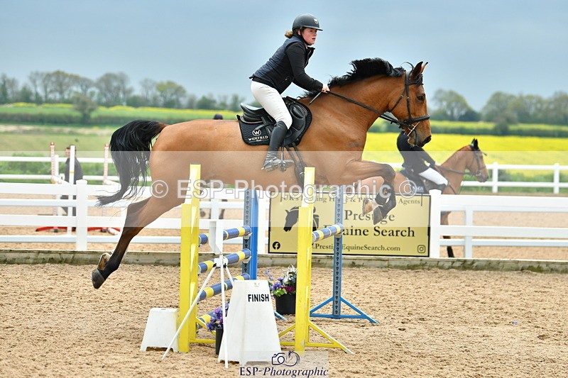 230504A-134128-01947 - Cls 4 95cm Amateur Quali