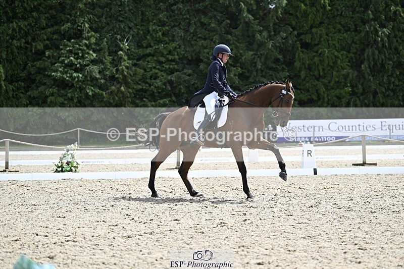 000101-191031-03872 - 425-HUMBLE_GLORY-Sophia_Hill