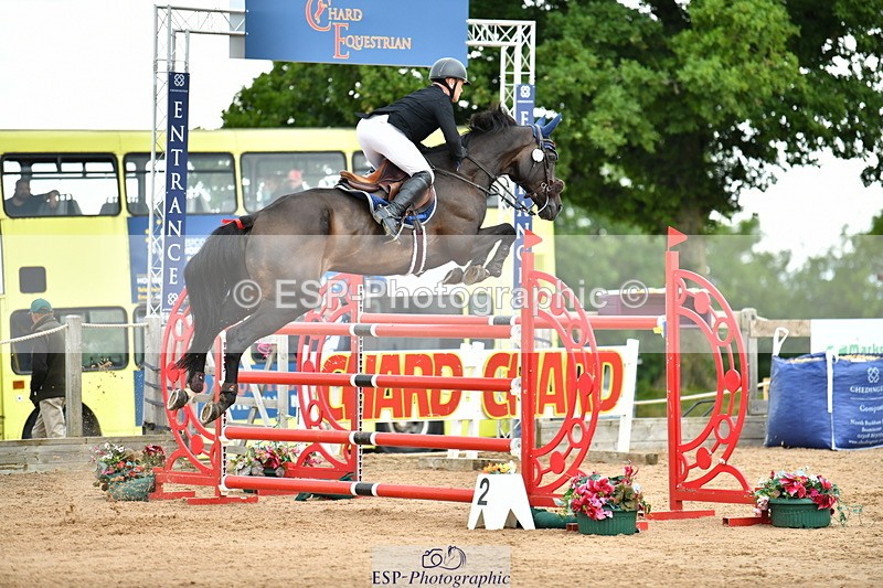 230720A-160027-04126 - Cls 9, 2 Star Big 1.40m Start to break