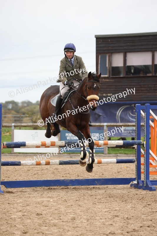 20251026-1781 - Class 6 - 1.05m