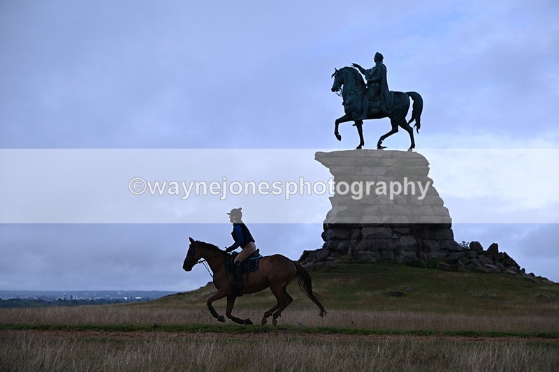 DSC_3842 - Time at Statue 13:51 to 14:55