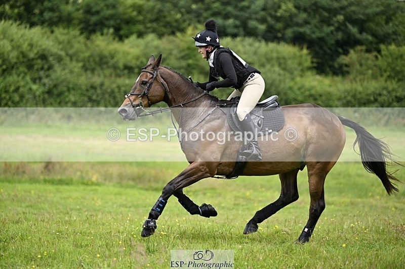 240630-123900-00917 - 927-Jen_Unwin-Hun_Ros_Tolketna