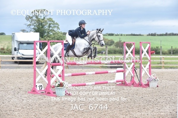 JAC_6744 - CLASS 17 SUN Pony Newcomers/ 1m Open