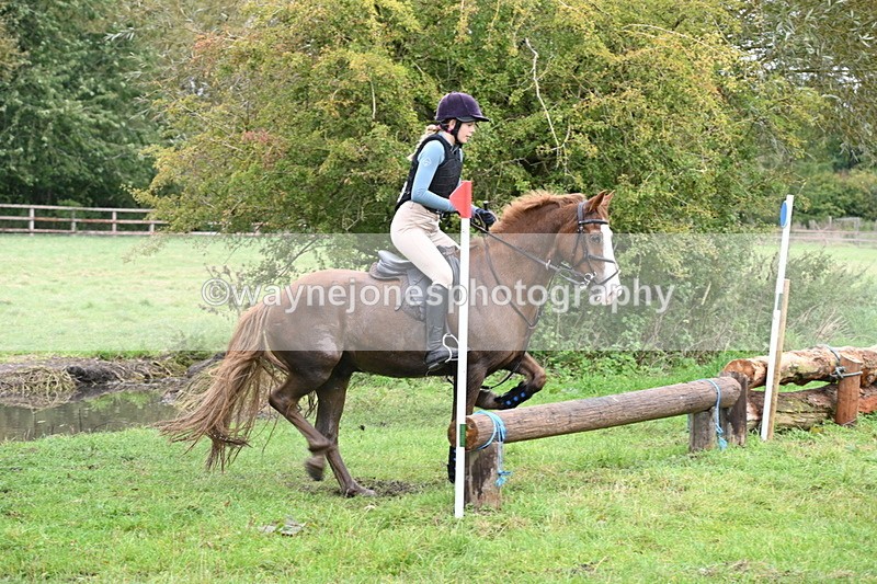 WJ6_6393 - Time at Photographer 12:41 to 13:05