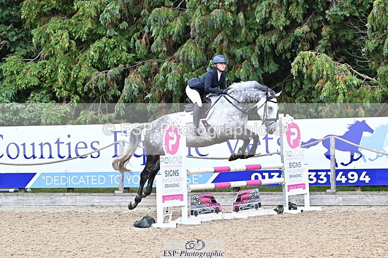 250830A-125101-06092 - Cls 22 95cm Amateur Quali