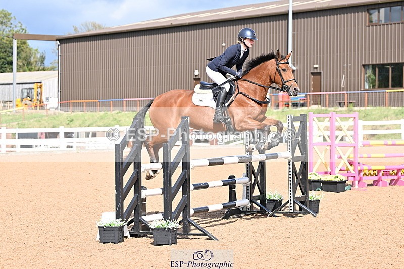 240912A-144248-02028 - Cls 12 1.05m Amateur Qualifier