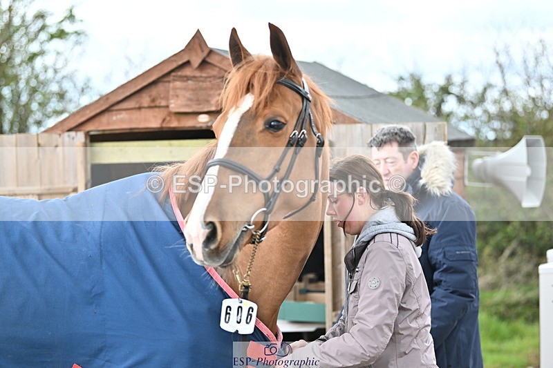 240417A-121755-00087 - 12pm to 1pm