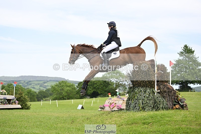 240525-150535-16683 - 212-RIVERSTOWN_ROYAL-Georgie_Frow