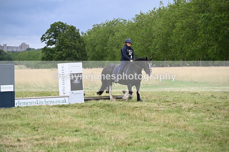 WJ6_3053 - Time at Jump 11:06 to 11:40