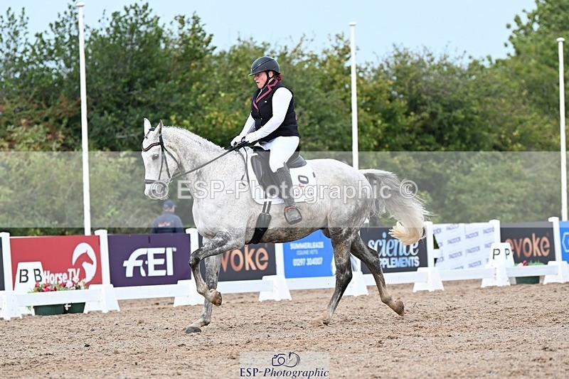 250907-130948-10002 - 071-Emma.ChapmanRoyal.Achiever