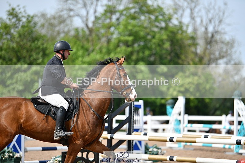 240511A-154838-14201 - Cls 25 British Novice and 90cm Open
