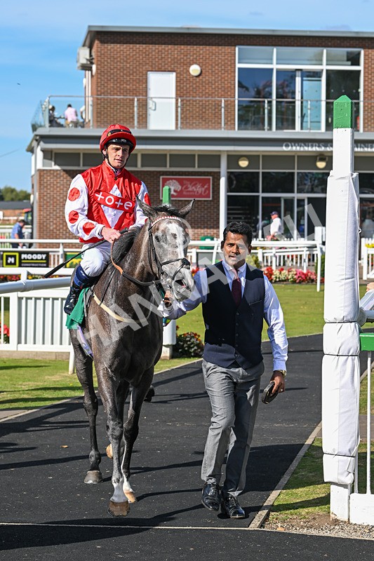 160924-Race 2-Magic Love-2671 - Race 2