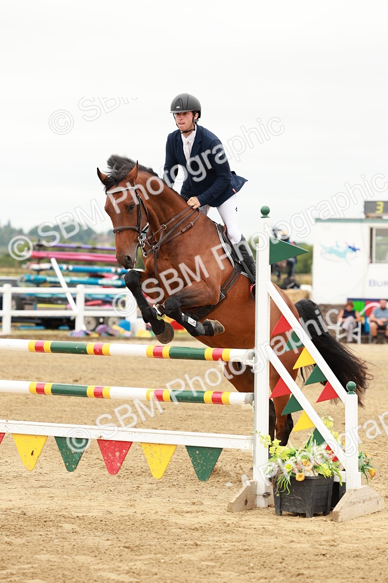SBM_016656 - Class 20 - Senior Newcomers - 1.10m
