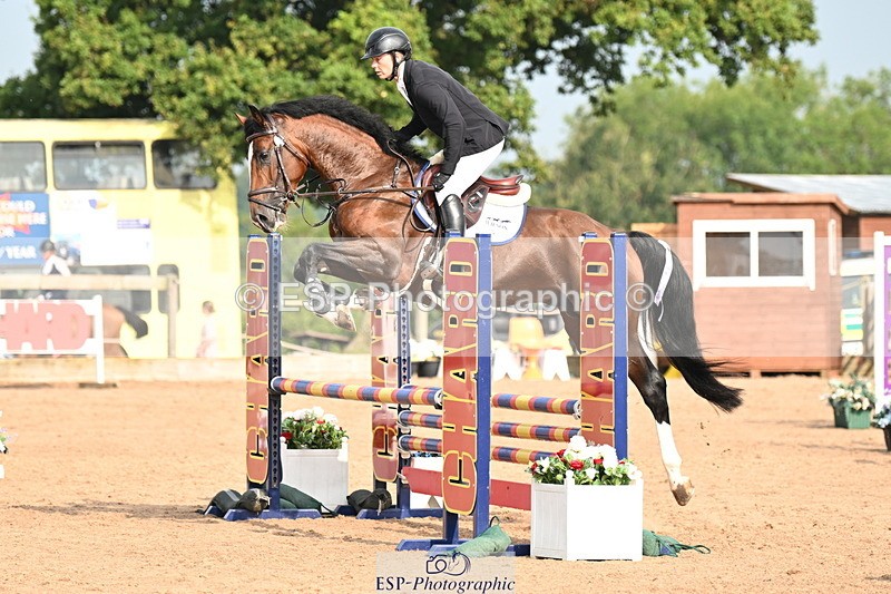 240801A-091513-00967 - Cls 1 British Novice and 90cm Open