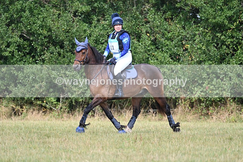 WJ7_6148 - 40cm XC Time 10:57 to 11:30