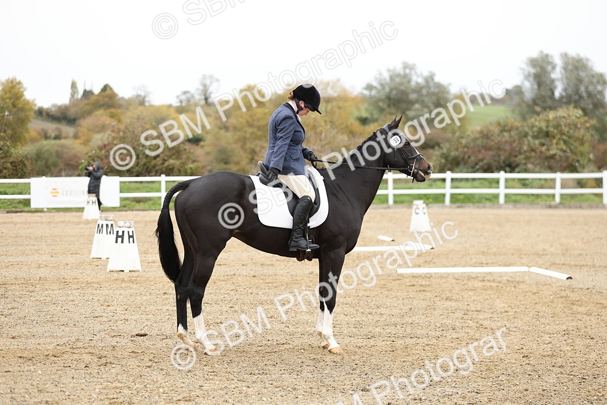 SBM_003079 - Class 8 - Novice 1