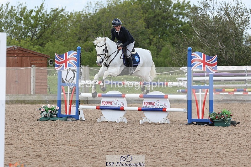 250505-120738-04751 - Cls 5 Pony Foxhunter and 1.10m Open