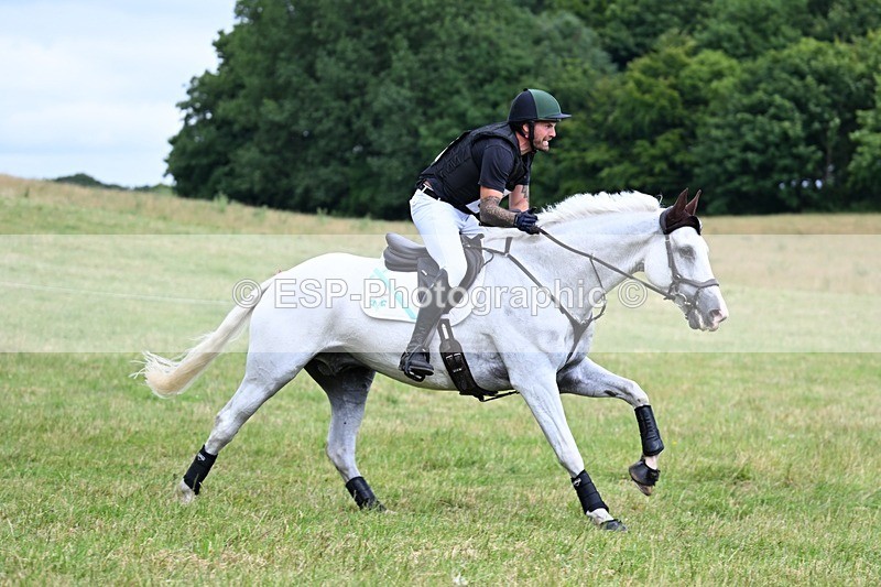 240630X-160713-10498 - 510-Gareth_Eva-BALLINACOURTY_BOY_TWO