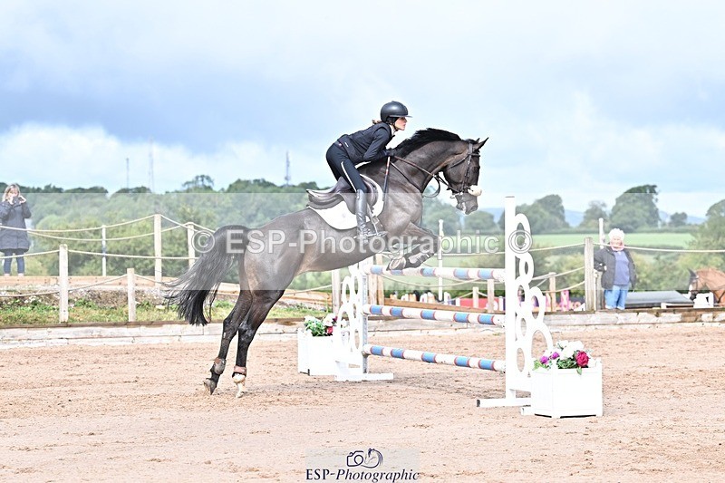 250731-103619-00402 - Cls 02 Snr Fox 1st Rnd