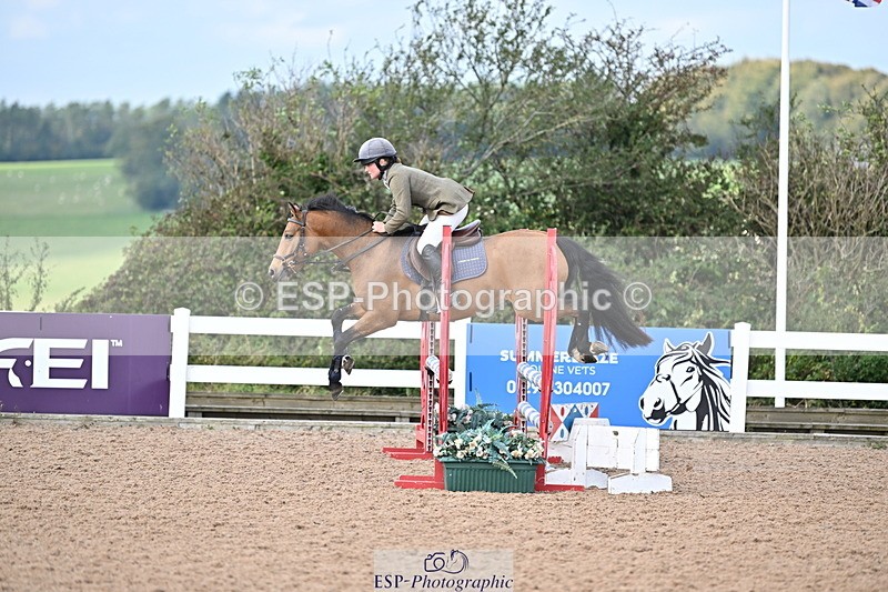 241004A-113240-01548 - Fri 08 85cm Amateur Quals