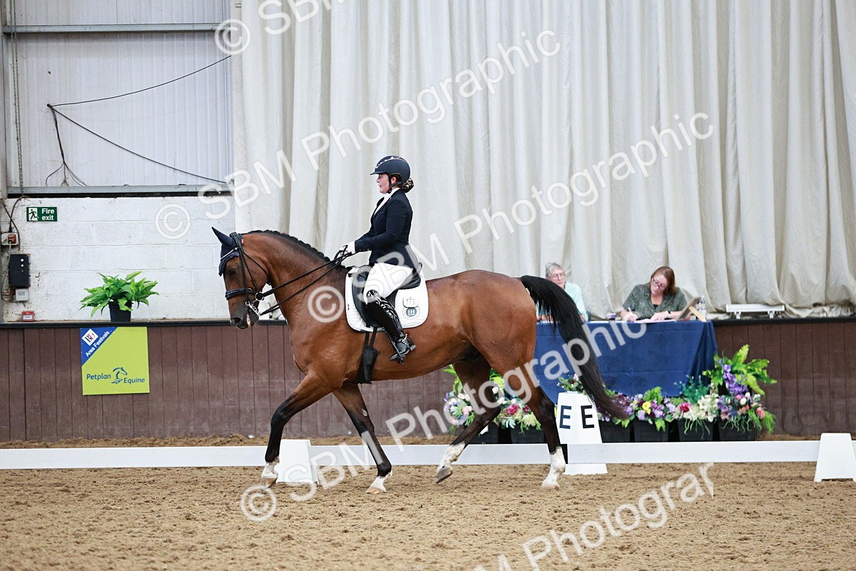 SBM_006569 - Class 16 - Advanced Medium 5 - 16.02-17.22