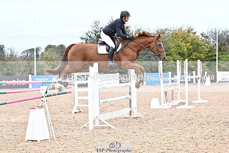 251015-131556-00526 - Cls 4 Newcomers and 1.10m Open