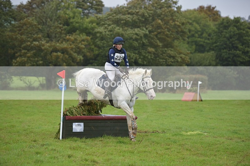 RAY_9796 - Class 2: 70cm: Corner