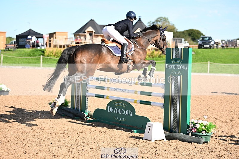 240913A-102326-03476 - Cls 13 Snr 1.05m & 1.10m Open