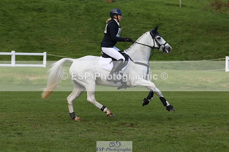 231022-131713-27617 - 403-KILLEA.LARK.GIRL-Joanna.Jones-TrotUp+SJ