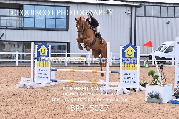 BPP_5027 - CLASS 7 THURS Redpost Equestrian Senior Foxhunter/1.20m Open