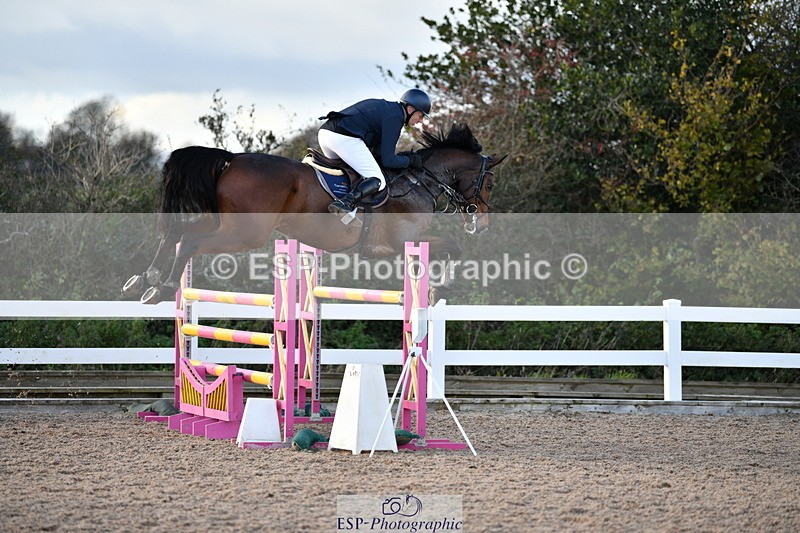 231110A-153209-01008 - Cls 7 National 1.30m Open