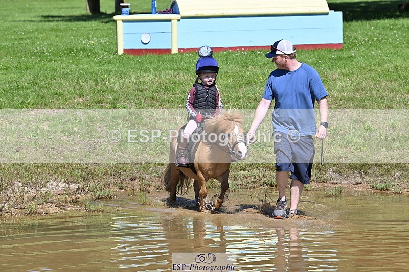 240728B-111448-01254 - Gemma's Group XC