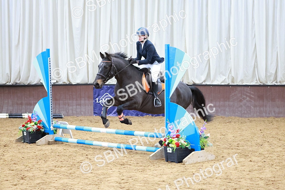 SBM_001649 - Class 3 - Horse & Hound (60cm)