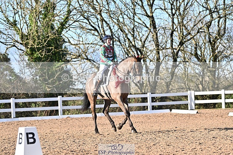 241214-124320-01678 - 106-Tyler.Bradshaw-Mexx