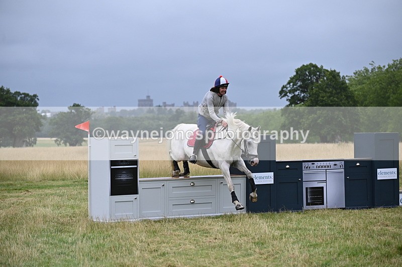 WJ6_9825 - Time at Kitchen Jump 09:38 to 10:13