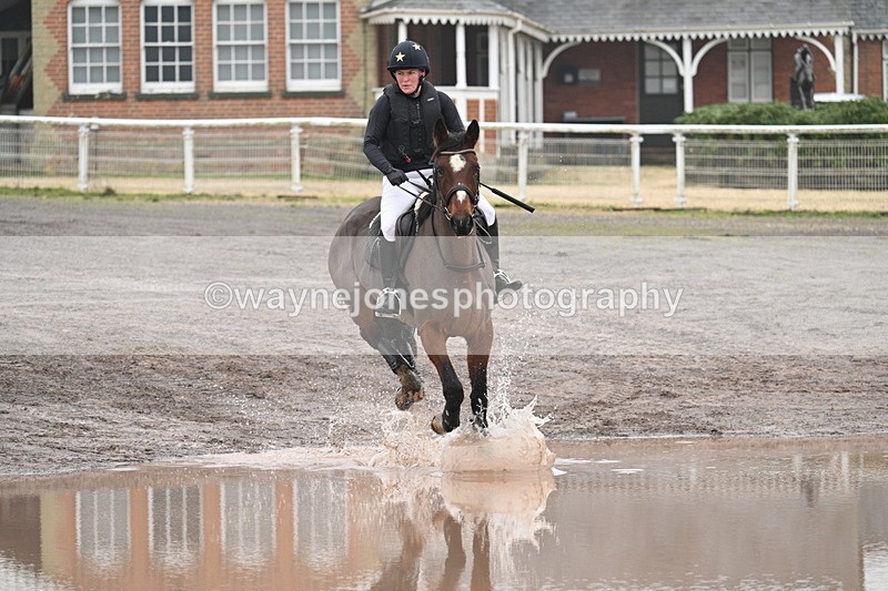 WJ7_5548 - Time 11:38 to 12:30