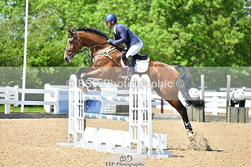 230524A-135011-00691 - Cls 5 Foxhunter & 1.20m Open
