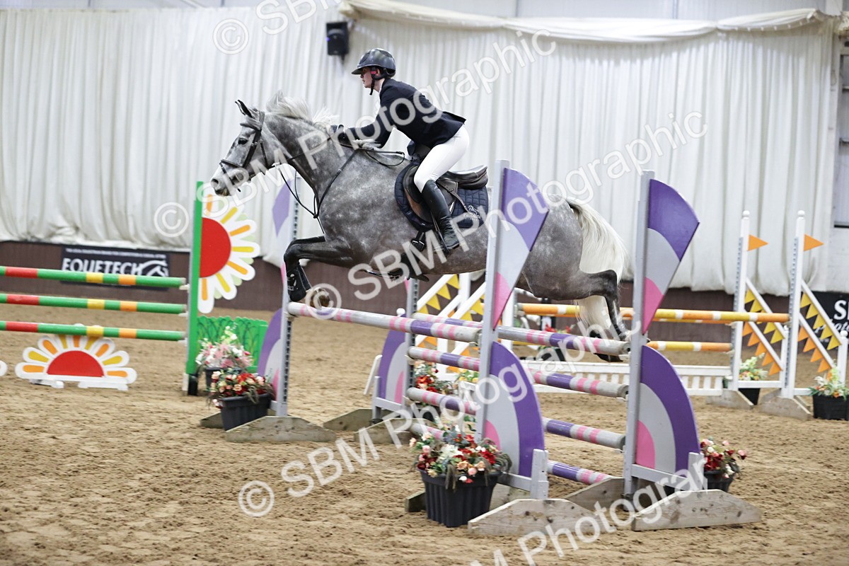 SBM_000927 - Class 3 - Nupafeed Supplements Senior Discovery/ 1m Open